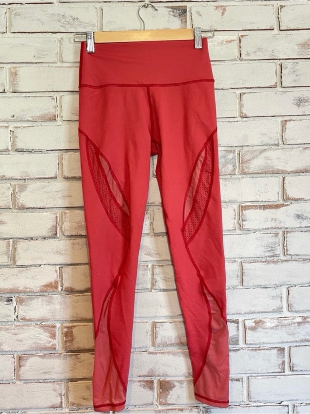 aerie Crimson High-Waist Active Leggings